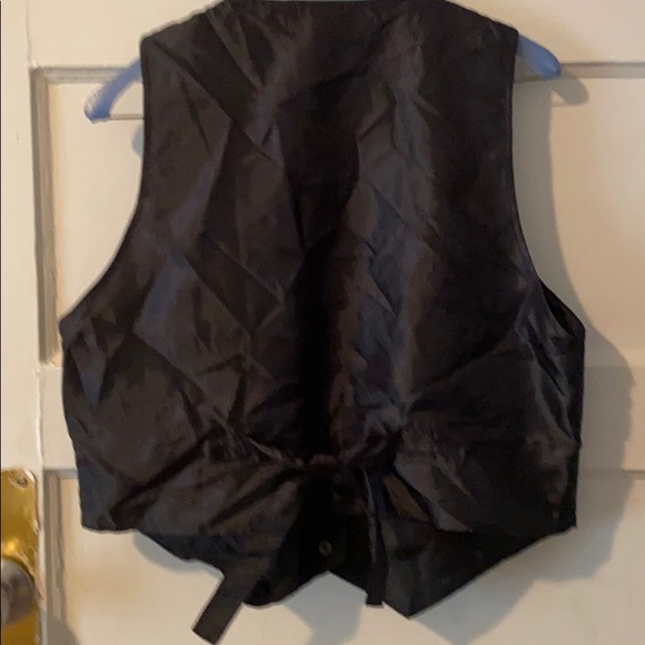 Black Suede Vest w/Dancing Pooh (Disney) M/L - Picture 4 of 7